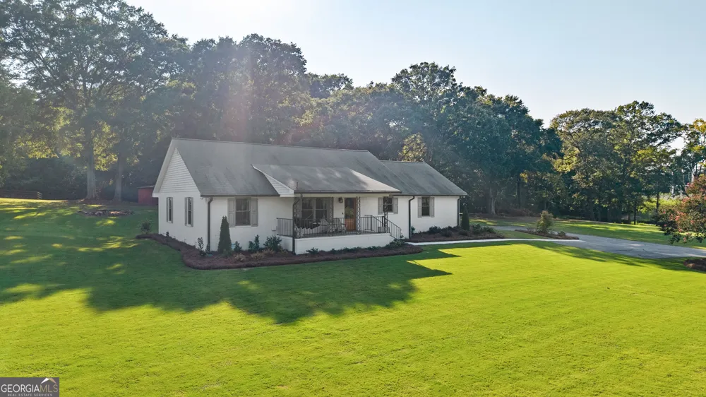 2300 Colham Ferry RD Watkinsville, GA 30677