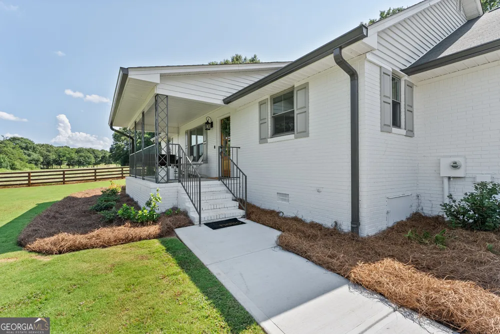 2300 Colham Ferry RD Watkinsville, GA 30677
