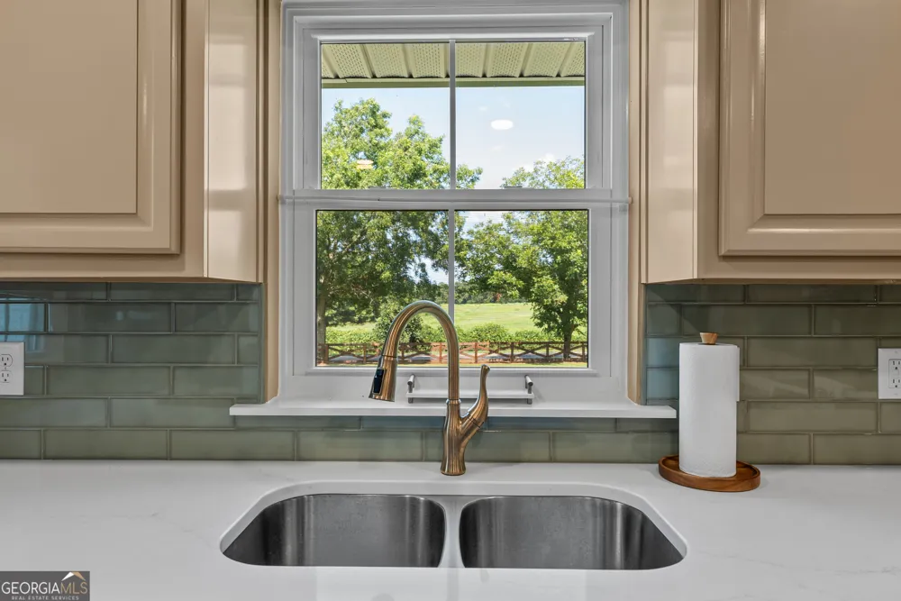 2300 Colham Ferry RD Watkinsville, GA 30677