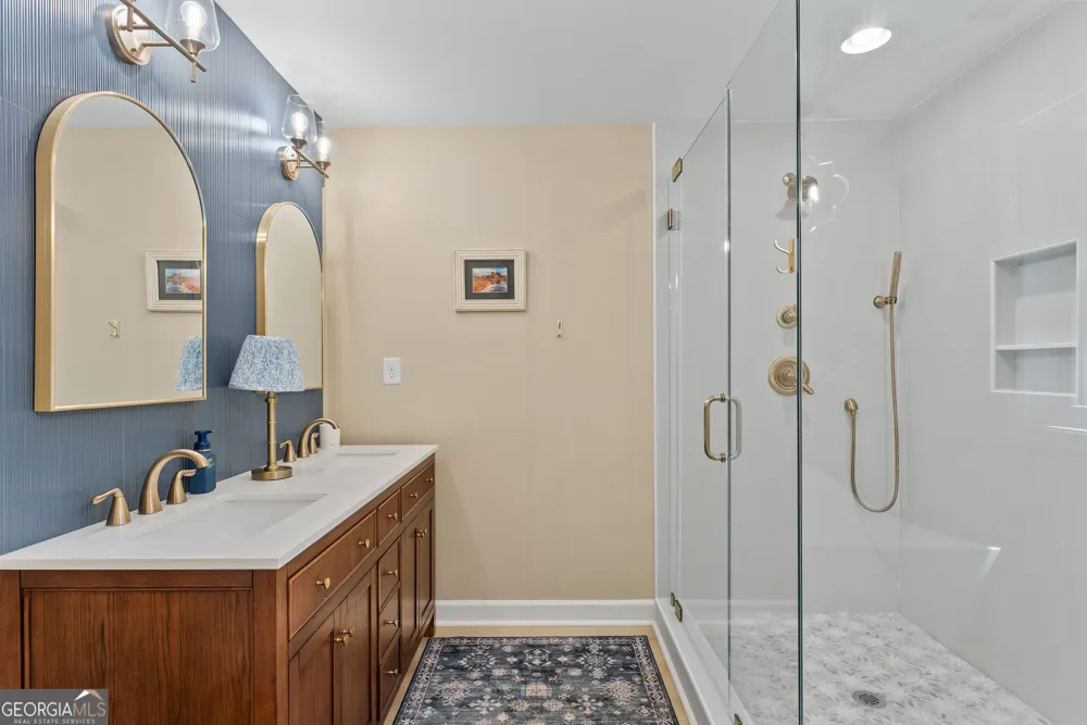 2300 Colham Ferry RD Watkinsville, GA 30677