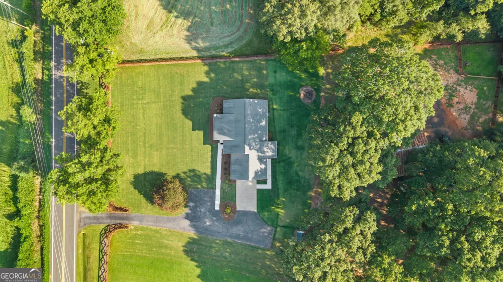 2300 Colham Ferry RD Watkinsville, GA 30677