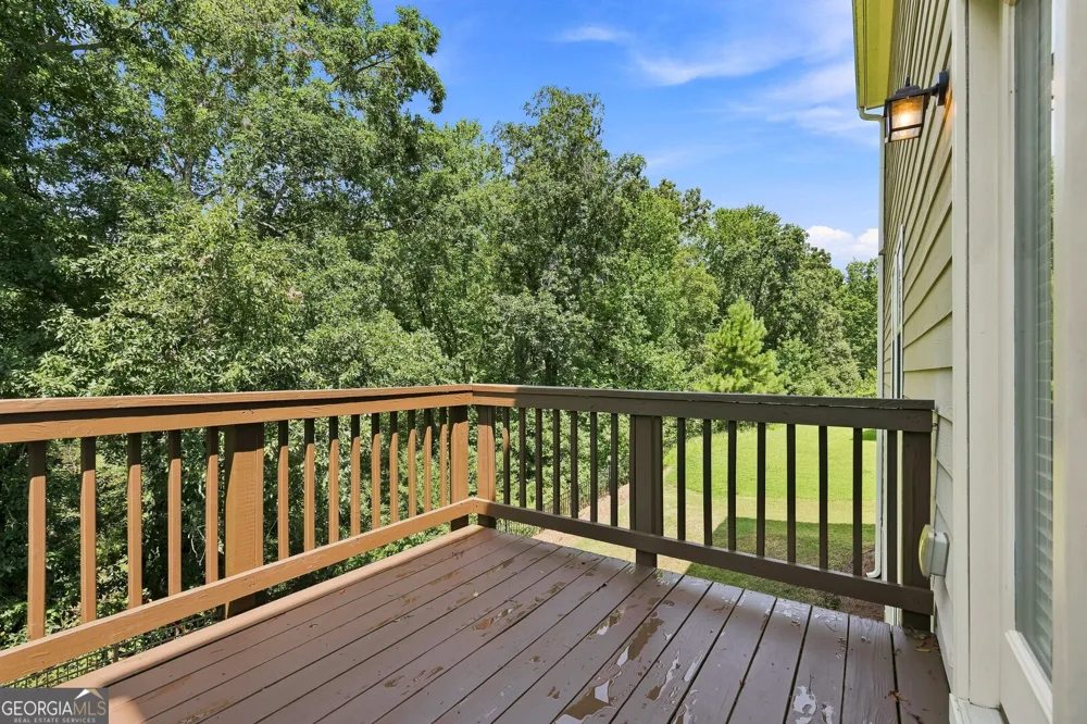 5120 Minnow LN Cumming, GA 30028