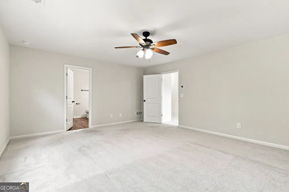 5120 Minnow LN Cumming, GA 30028