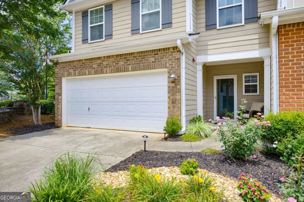 403 Mountain View LN Woodstock, GA 30188