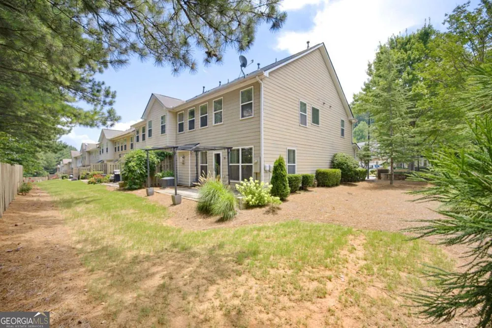 403 Mountain View LN Woodstock, GA 30188