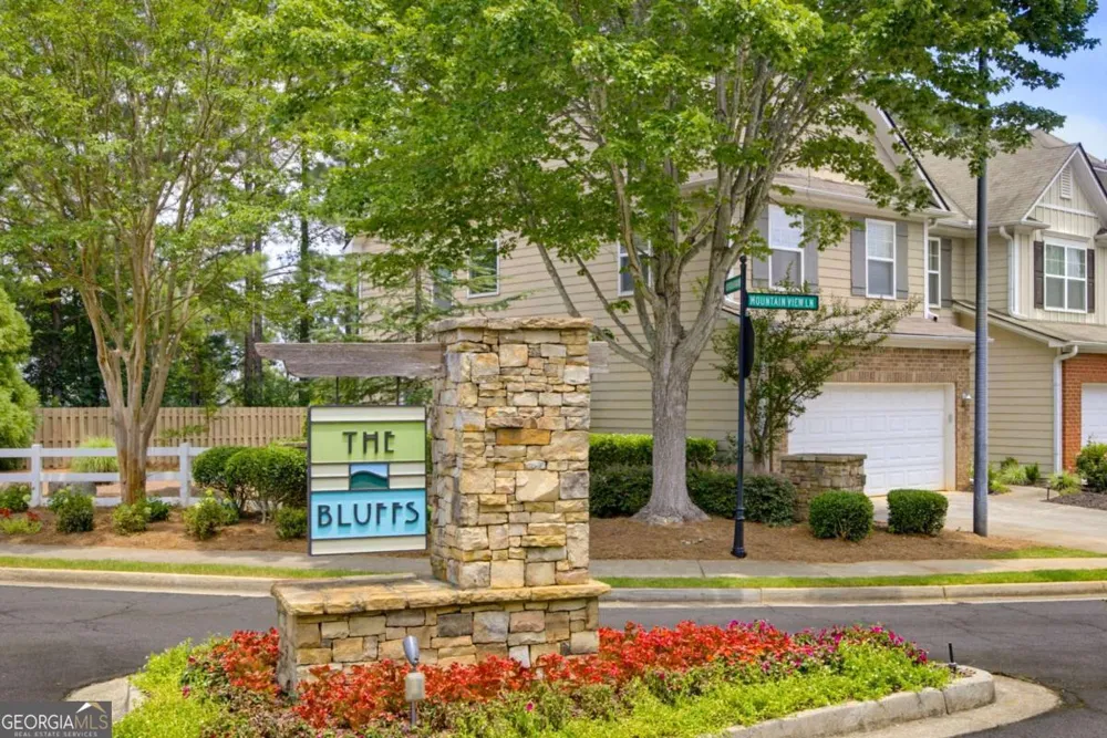 403 Mountain View LN Woodstock, GA 30188