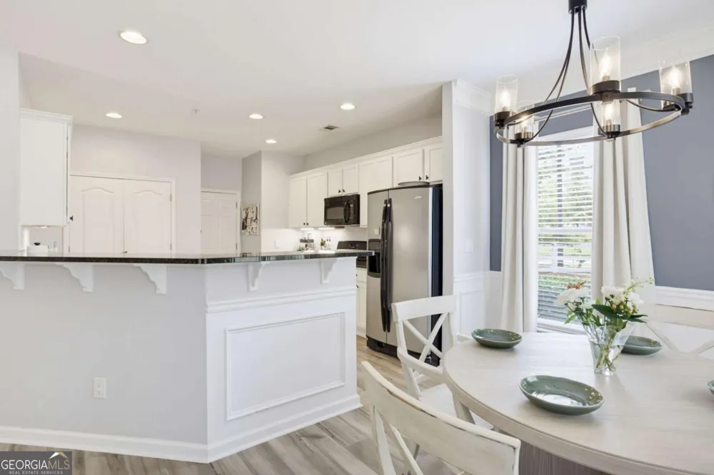 403 Mountain View LN Woodstock, GA 30188