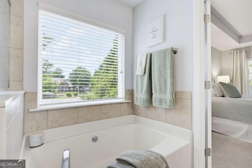 403 Mountain View LN Woodstock, GA 30188