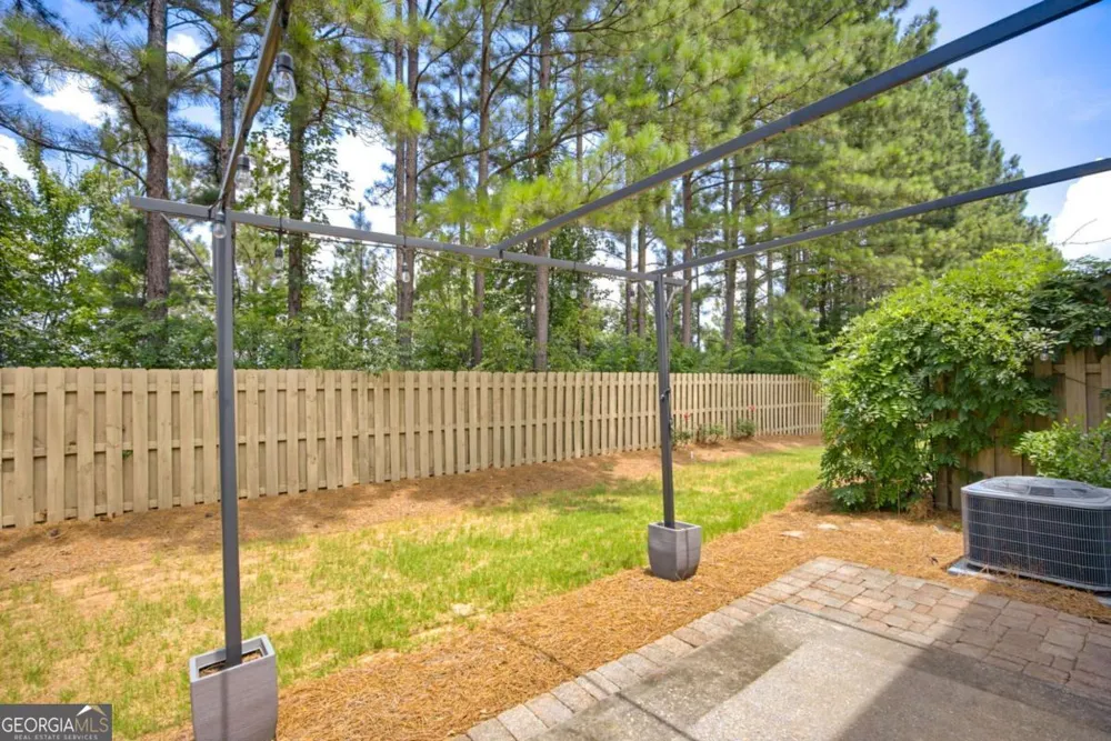 403 Mountain View LN Woodstock, GA 30188