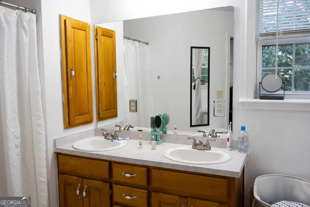 144 Shenandoah LN Alto, GA 30510