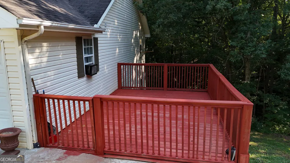 144 Shenandoah LN Alto, GA 30510