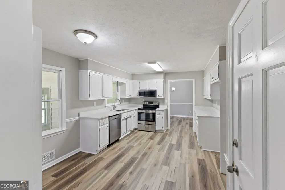 91 Bentridge CT Lawrenceville, GA 30043