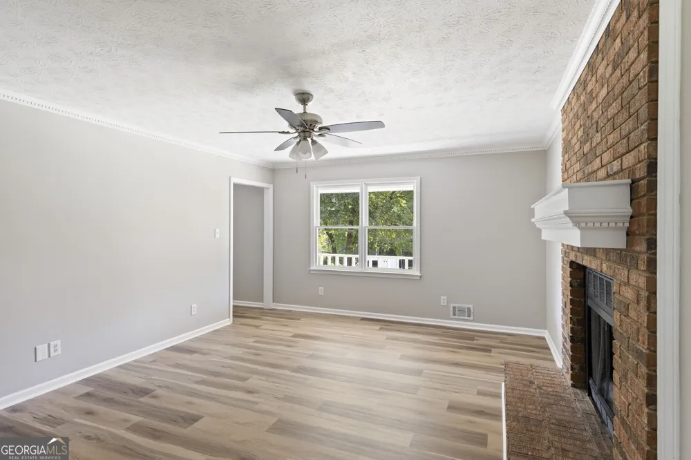 91 Bentridge CT Lawrenceville, GA 30043