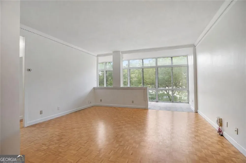 3060 Pharr Court North NW Atlanta, GA 30305