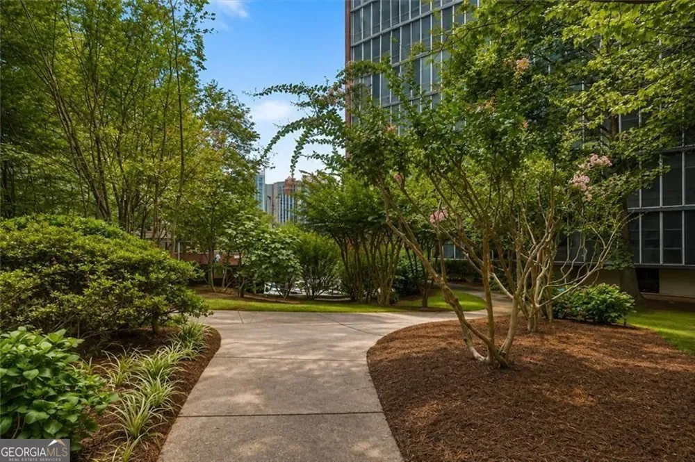 3060 Pharr Court North NW Atlanta, GA 30305