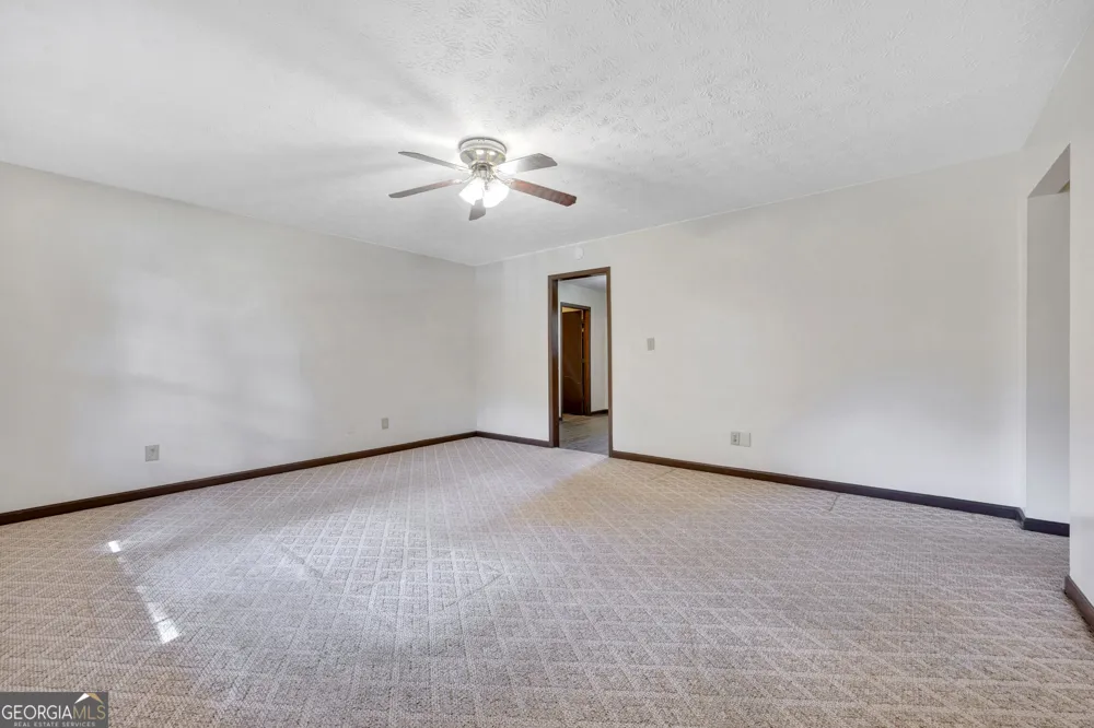 65 Pinehurst DR Stockbridge, GA 30281