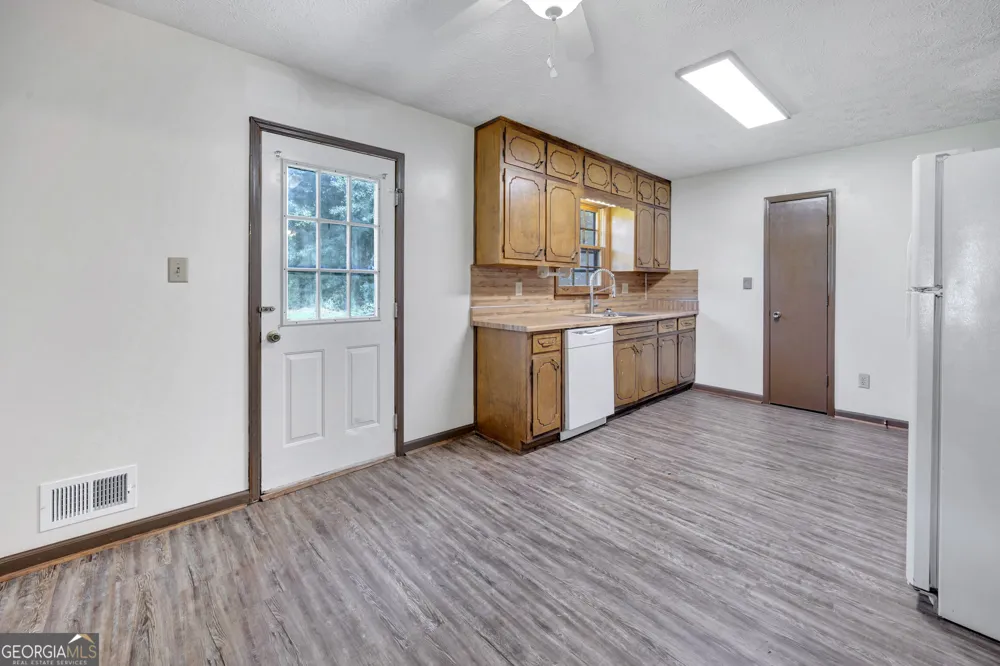 65 Pinehurst DR Stockbridge, GA 30281