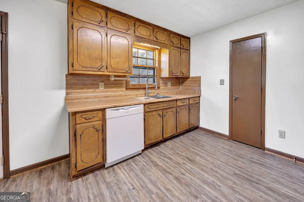 65 Pinehurst DR Stockbridge, GA 30281