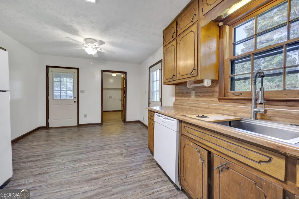 65 Pinehurst DR Stockbridge, GA 30281