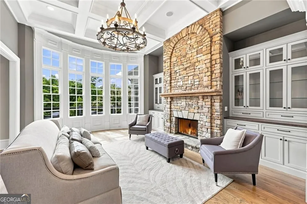 6756 Hedge Row LN Gainesville, GA 30506
