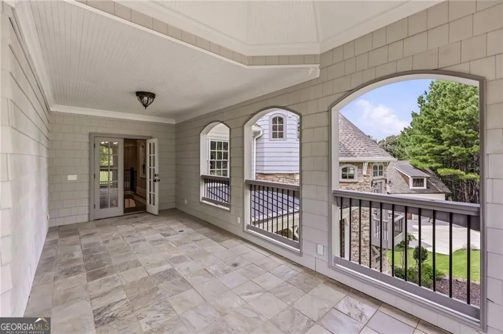 6756 Hedge Row LN Gainesville, GA 30506