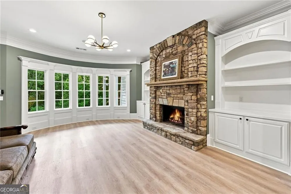 6756 Hedge Row LN Gainesville, GA 30506