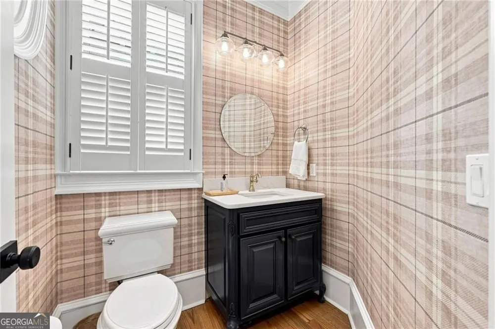 6756 Hedge Row LN Gainesville, GA 30506