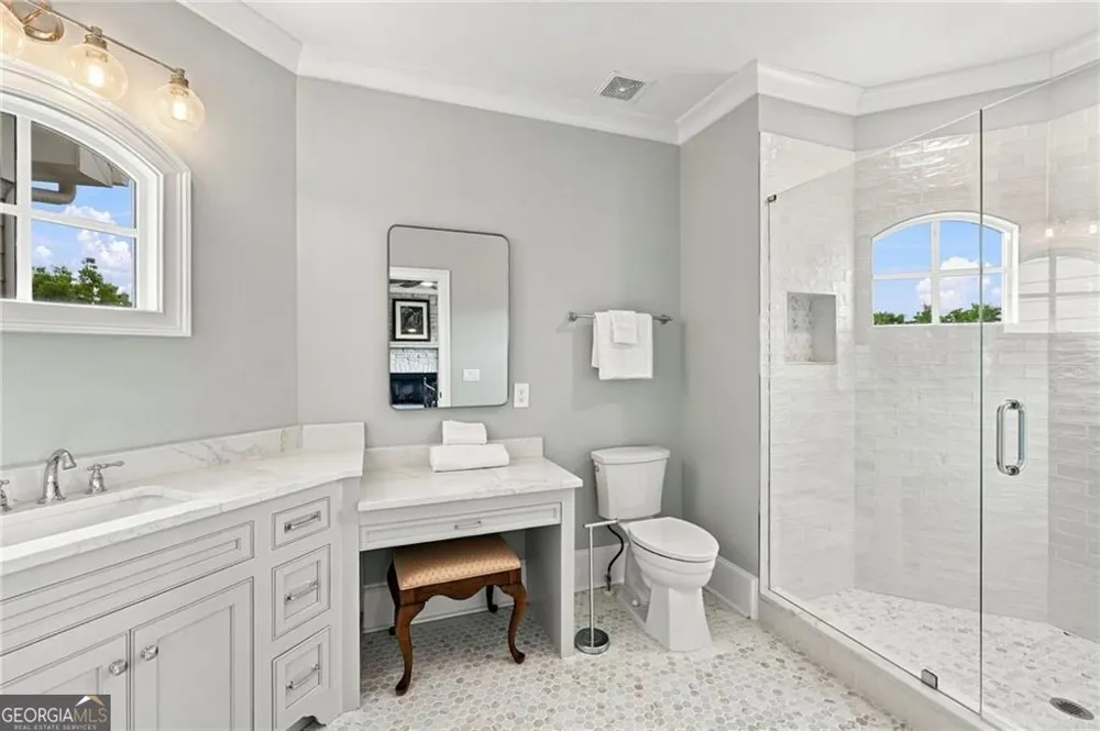 6756 Hedge Row LN Gainesville, GA 30506