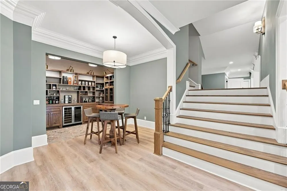 6756 Hedge Row LN Gainesville, GA 30506