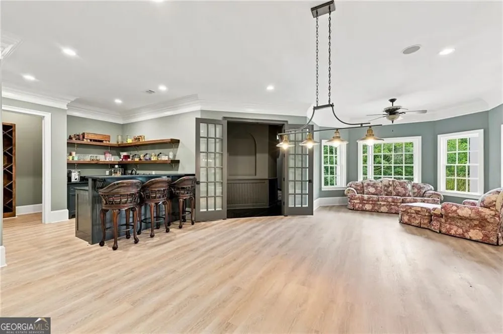 6756 Hedge Row LN Gainesville, GA 30506