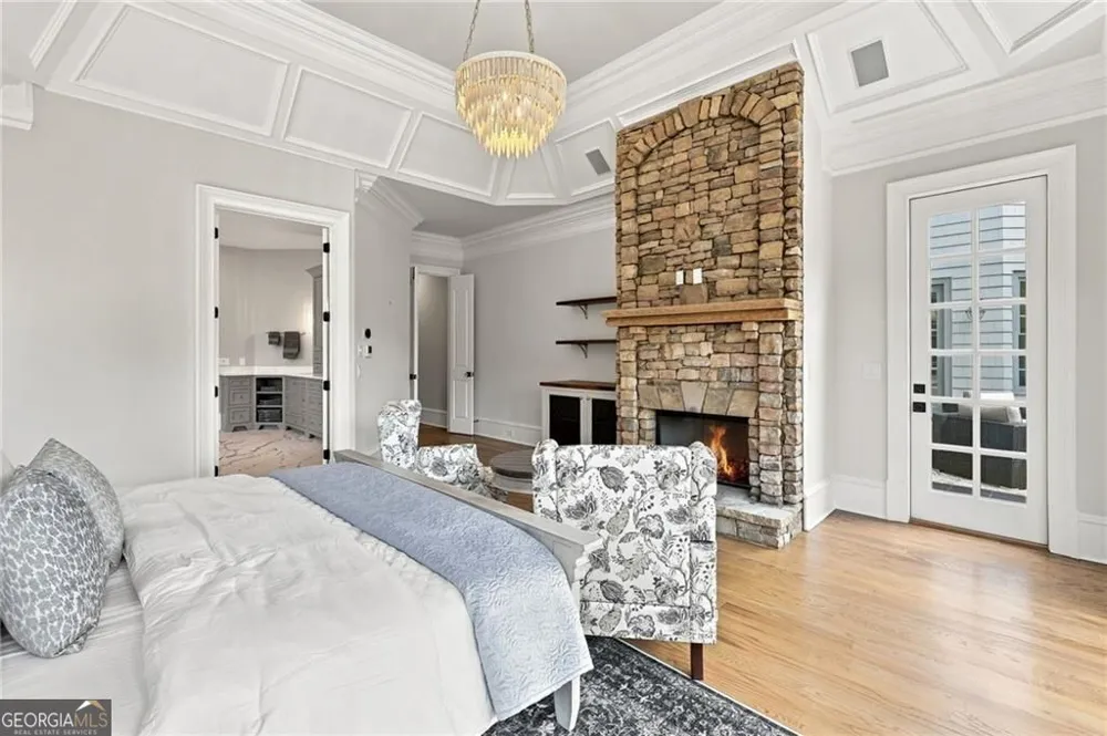6756 Hedge Row LN Gainesville, GA 30506