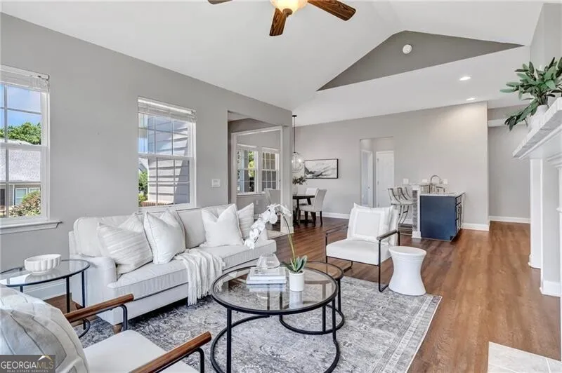 2694 Grapevine CIR Cumming, GA 30041