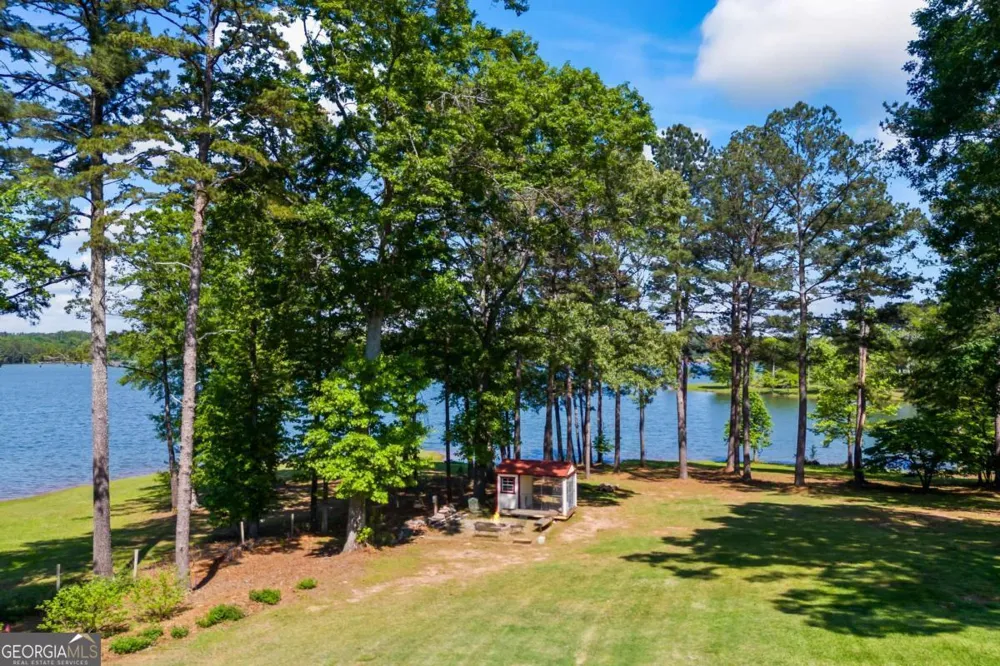 160 Evans DR Bogart, GA 30622