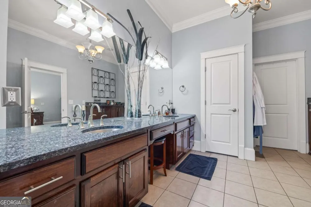160 Evans DR Bogart, GA 30622