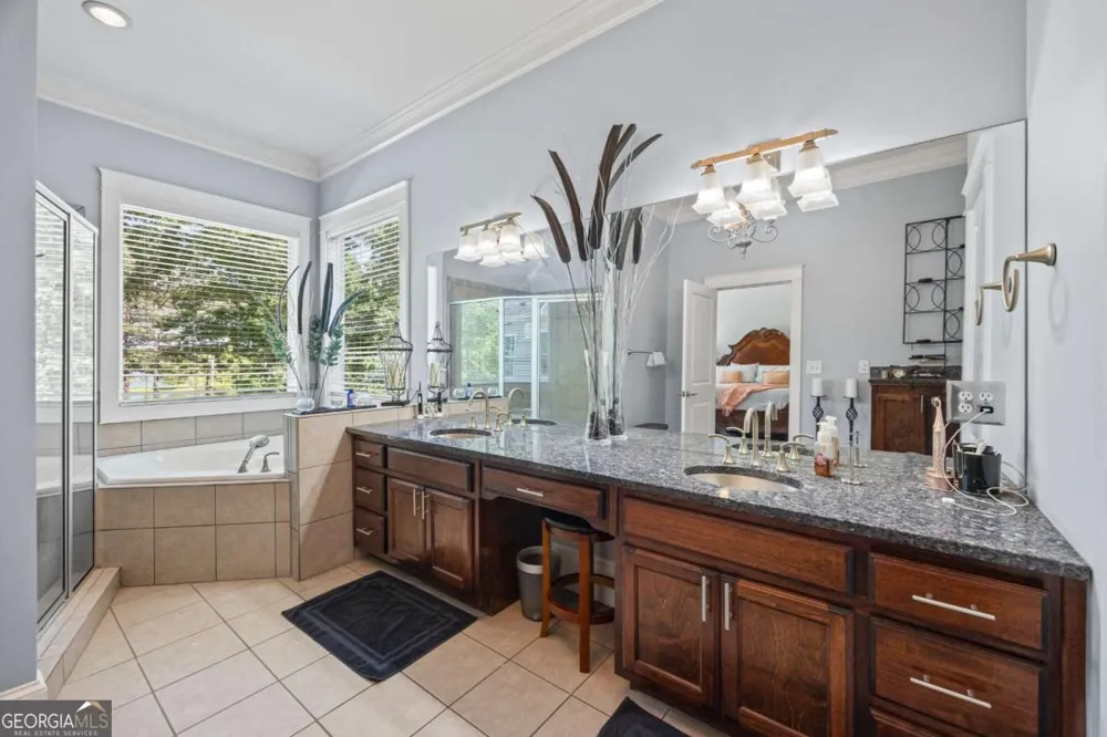 160 Evans DR Bogart, GA 30622