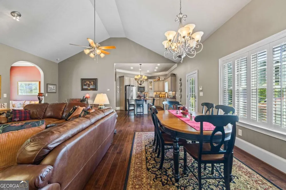 160 Evans DR Bogart, GA 30622