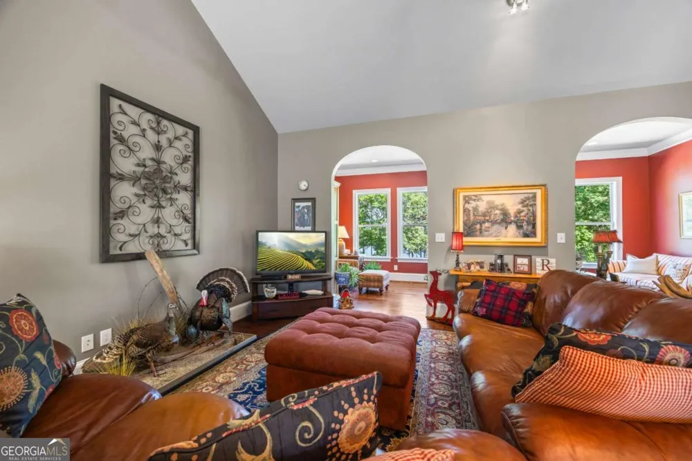 160 Evans DR Bogart, GA 30622