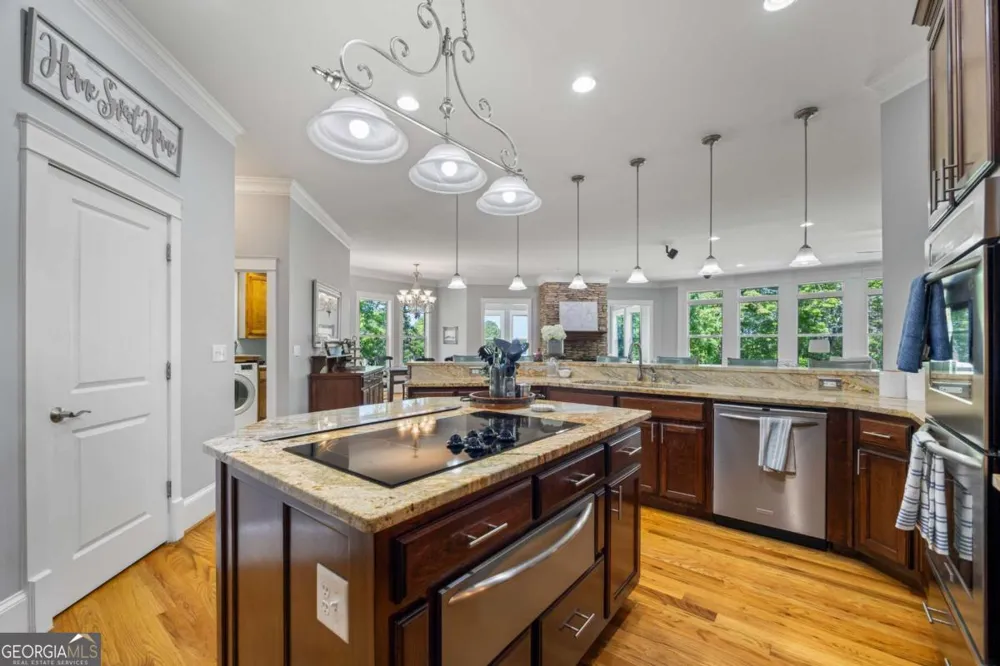 160 Evans DR Bogart, GA 30622