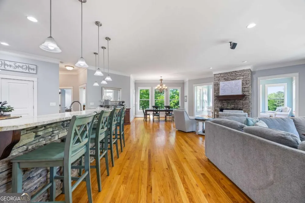 160 Evans DR Bogart, GA 30622