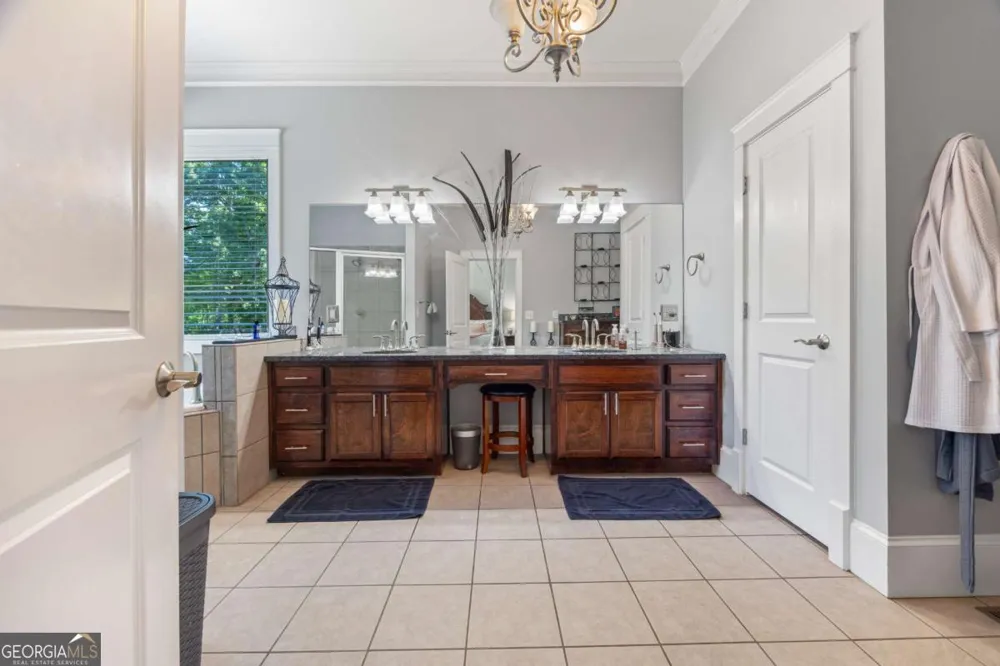 160 Evans DR Bogart, GA 30622