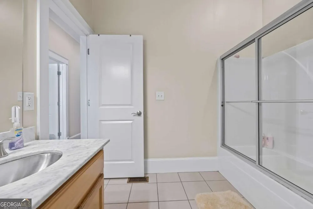 160 Evans DR Bogart, GA 30622