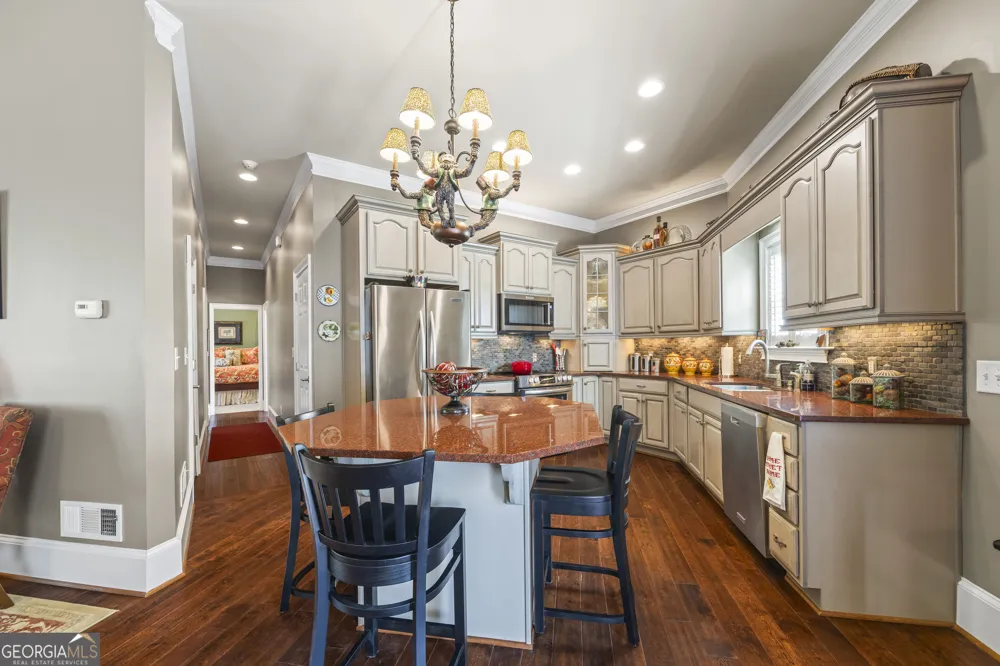 160 Evans DR Bogart, GA 30622