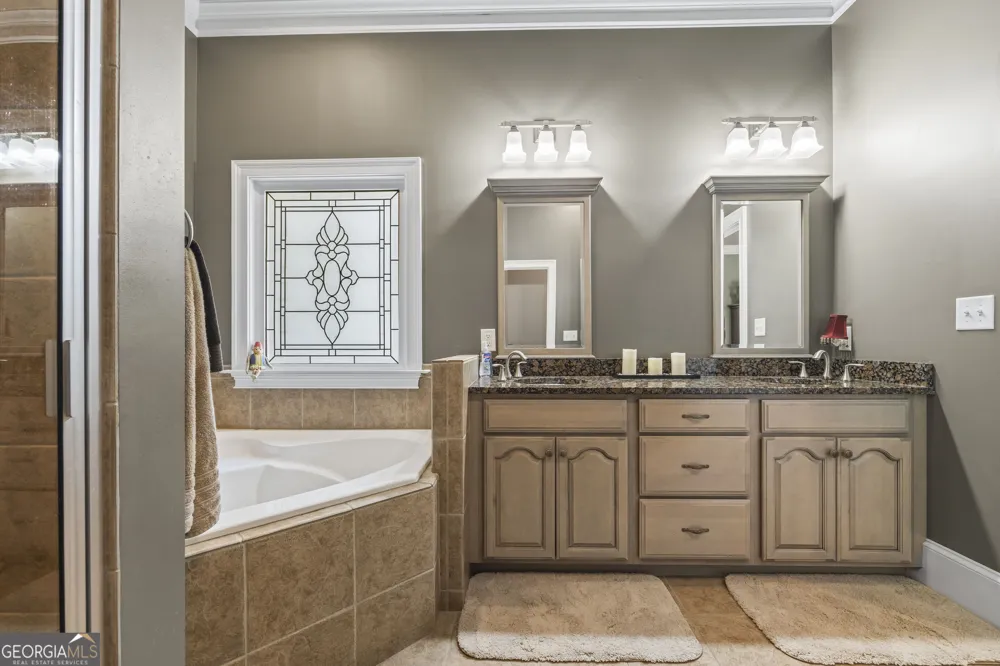 160 Evans DR Bogart, GA 30622