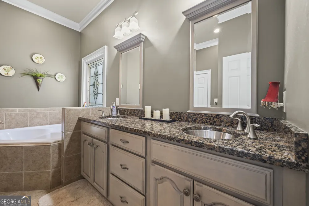 160 Evans DR Bogart, GA 30622