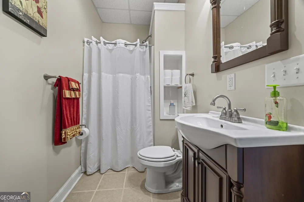 160 Evans DR Bogart, GA 30622
