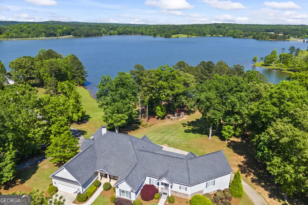 160 Evans DR Bogart, GA 30622