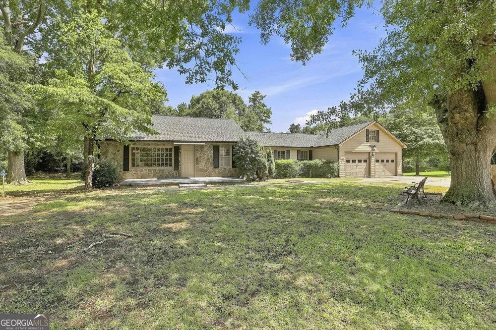 458 Mehaffey DR Fairburn, GA 30213