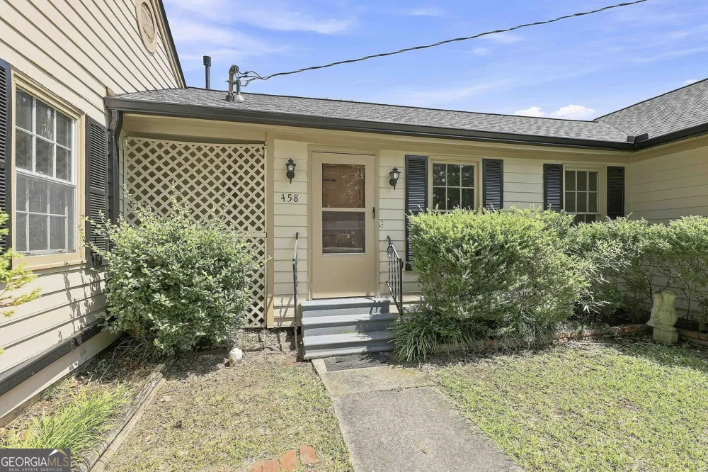458 Mehaffey DR Fairburn, GA 30213