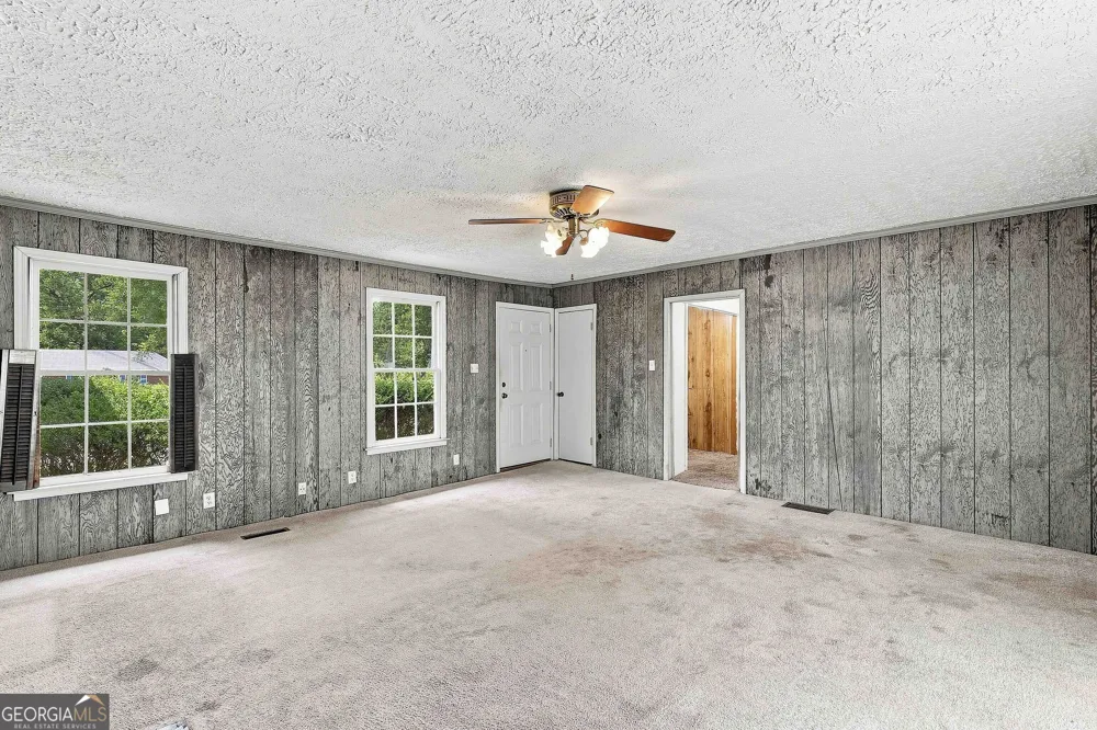 458 Mehaffey DR Fairburn, GA 30213