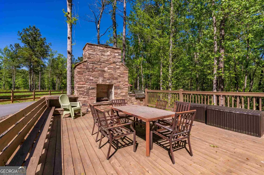 104 Open Bay DR Eatonton, GA 31024